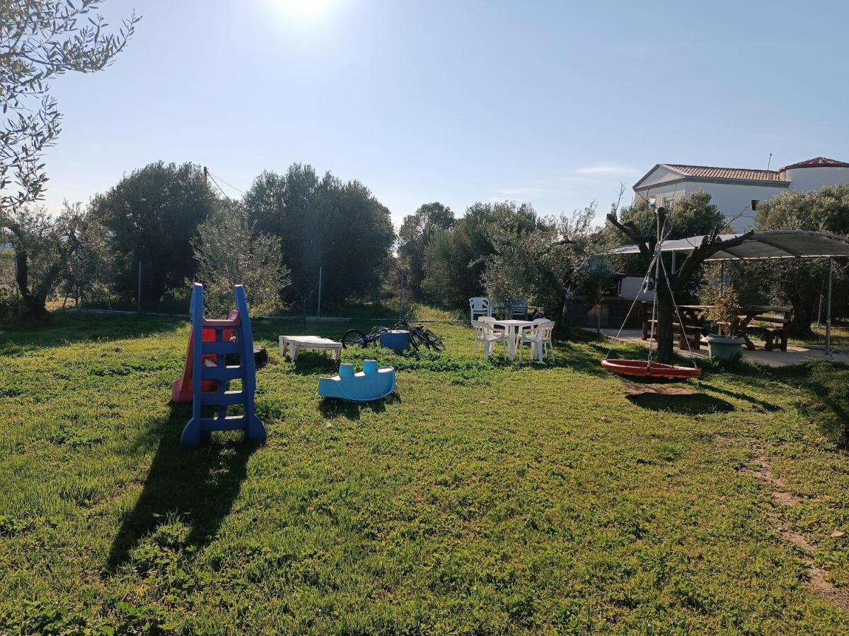 فيلا The Secret Olive House نيا ميشانيونا المظهر الخارجي الصورة